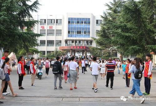 和阳中学爆料案件最新进展,案情揭秘，疑云逐步散去