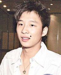 港媒最新爆料霍启山简介